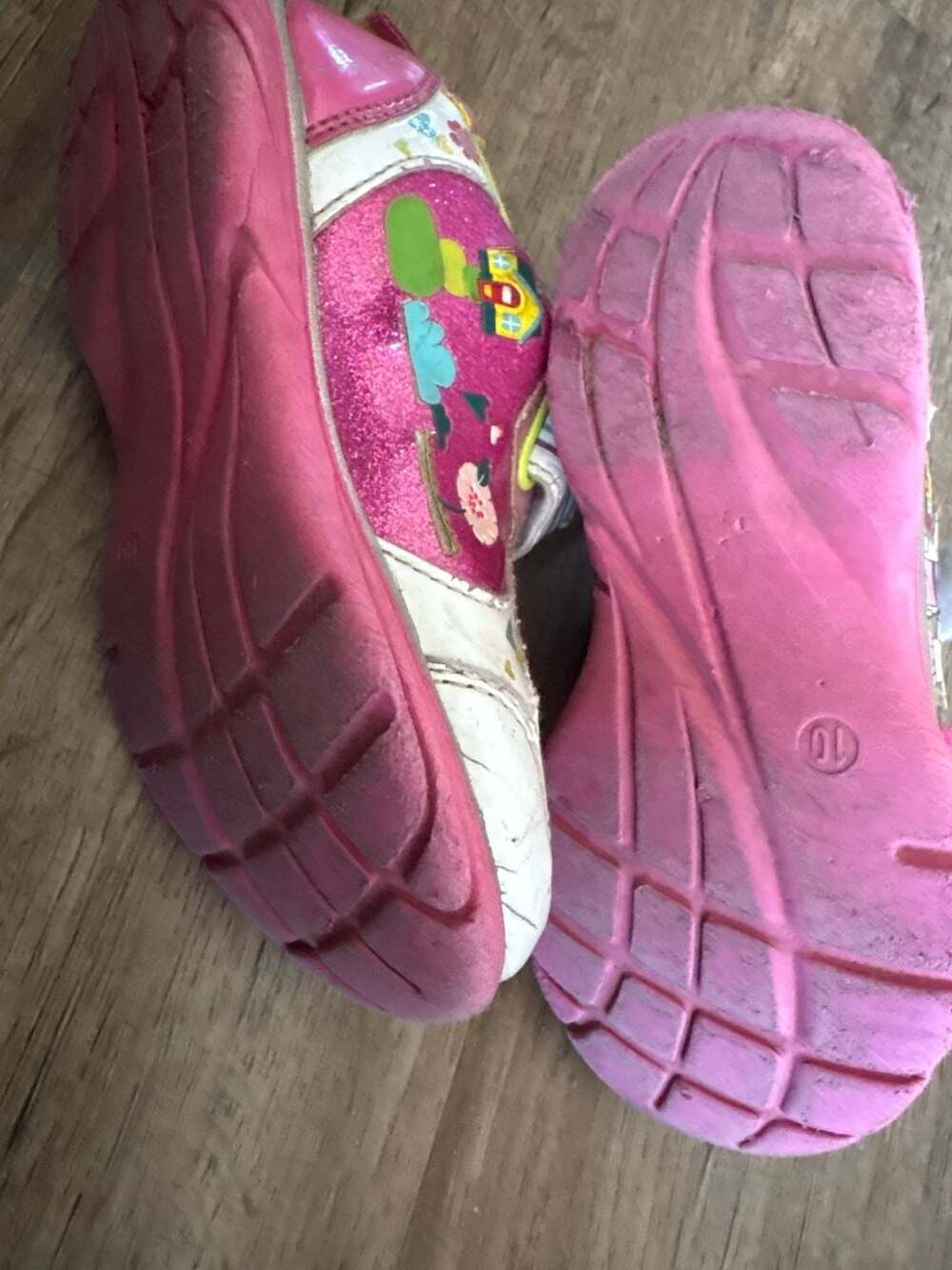 Vintage Disney Doc McStuffins Toddler Girls Athletic Sneakers - Picture 4 of 5